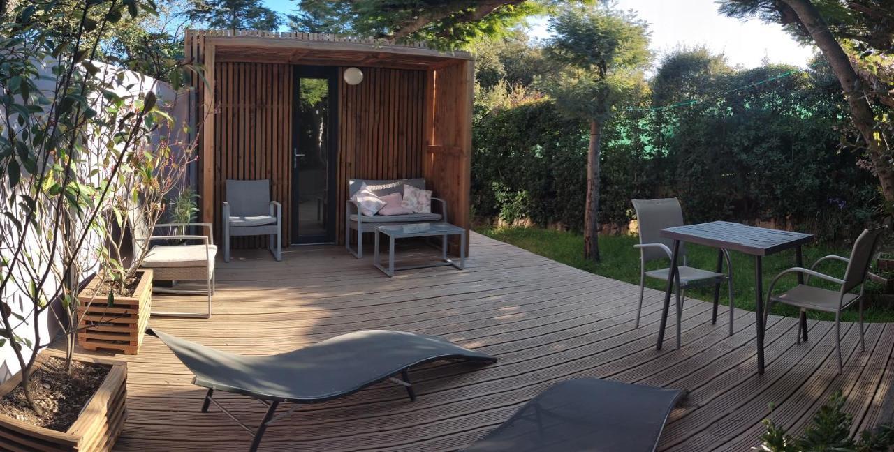 Joli Studio Climatise Avec Jacuzzi Prive Et Entree Independante Fréjus Kültér fotó